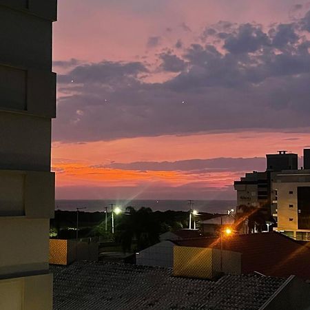 Novissimo! Charmoso E A 3 Minutos A Pe Da Praia Governador Celso Ramos Exterior foto